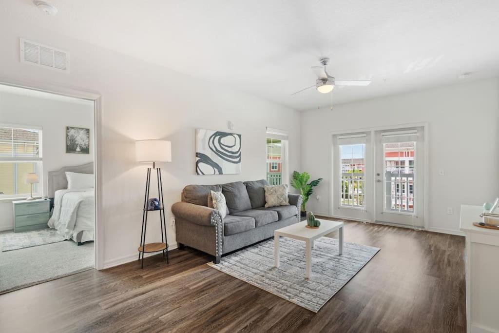 Lavish 2Br Apartment In Tampa Dış mekan fotoğraf